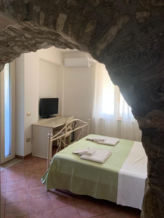 B&B Panta Rei Cicerale ภายนอก รูปภาพ